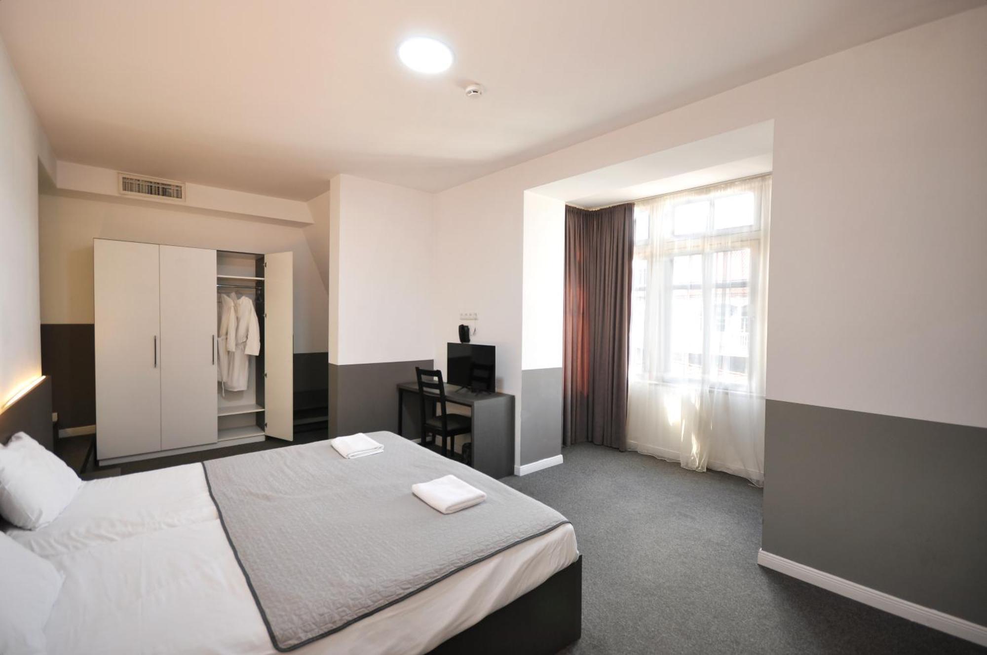 Meidan Inn Tbilisi Exterior foto