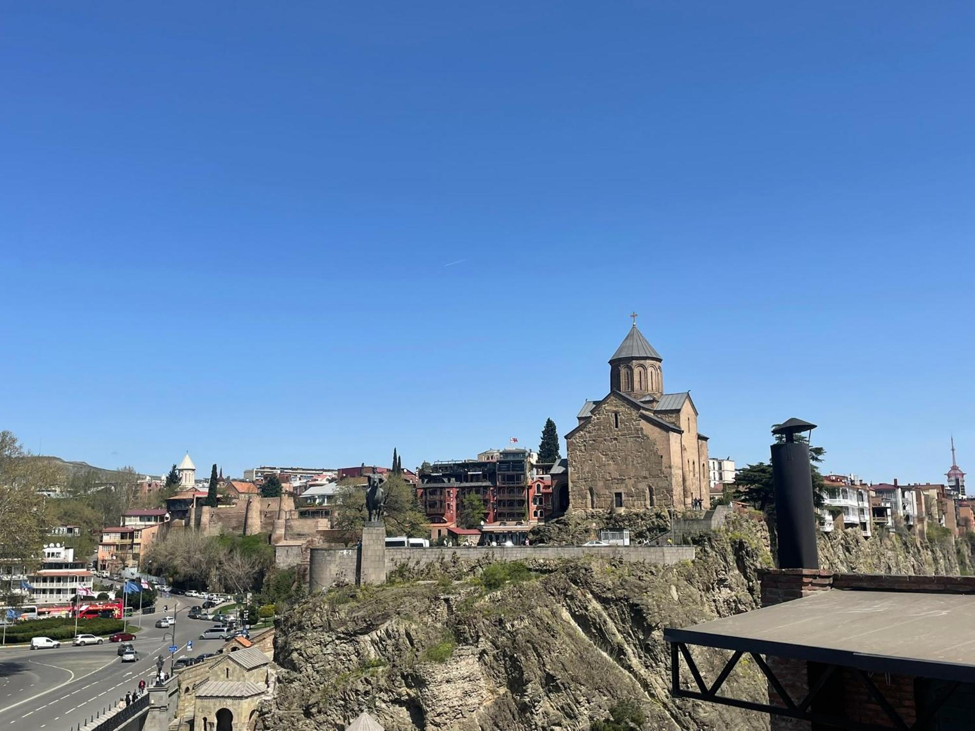 Meidan Inn Tbilisi Exterior foto